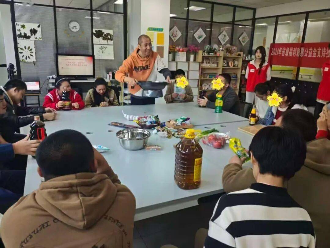 依老养残家庭平行小组 社工案例计划不朽情缘游戏网站登录“暖阳行动”(图10) 依老养残家庭平行小组 社工案例计划不朽情缘游戏网站登录“暖阳行动”(图10)